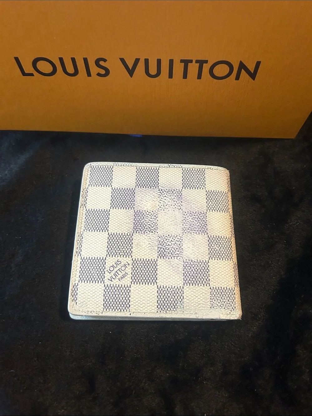 Louis Vuitton Damier Azur Bifold Wallet - Cream and Blue